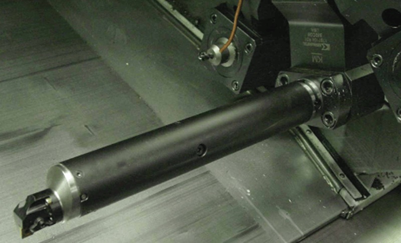 Vibration-damped Boring Bar