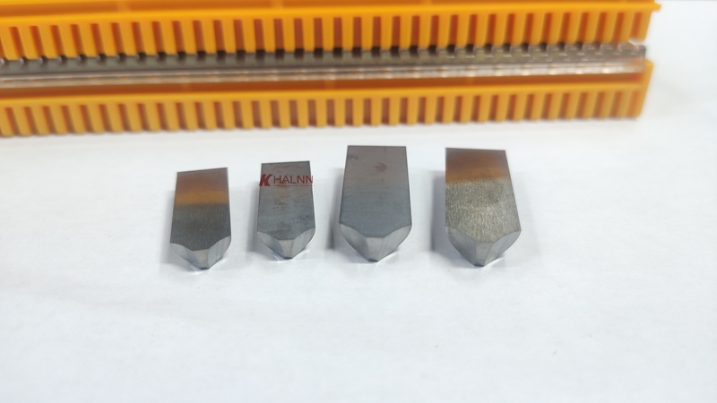 Carbide rolls inserts